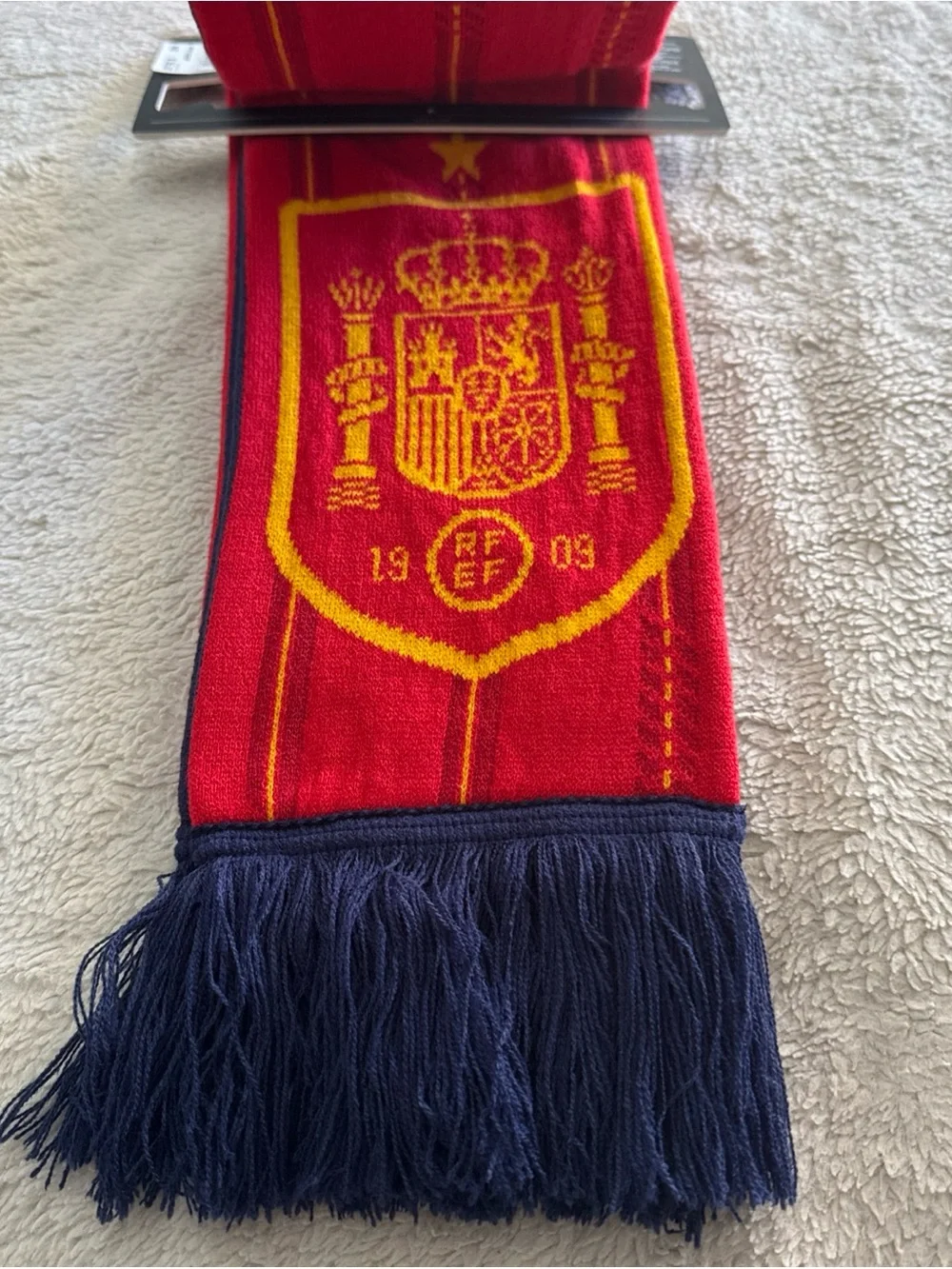 Adidas Spain 26 Scarf Unisex Size NS   SB1158-KD3199